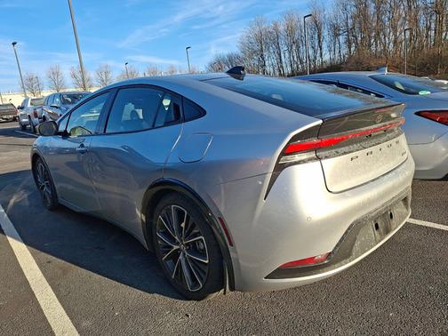 2024 Toyota Prius XLE