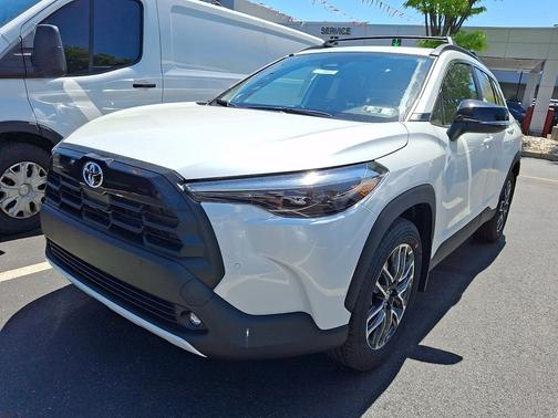 Wind Chill Pearl 2026 Toyota Corolla Cross XLE