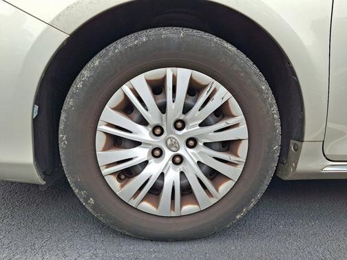 2013 Toyota Camry LE