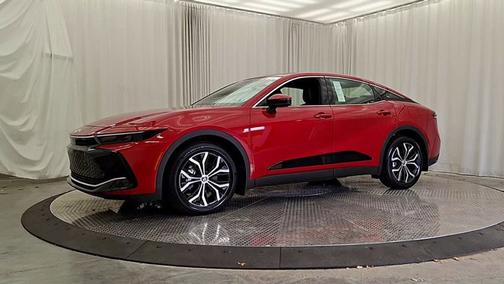 2025 Toyota Crown XLE
