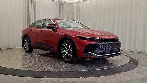 2025 Toyota Crown XLE