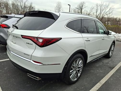 2022 Acura MDX Advance Package