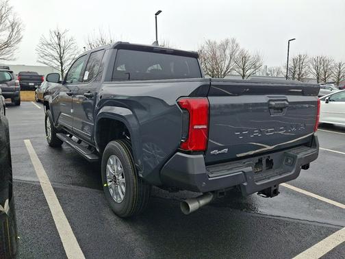 2025 Toyota Tacoma SR