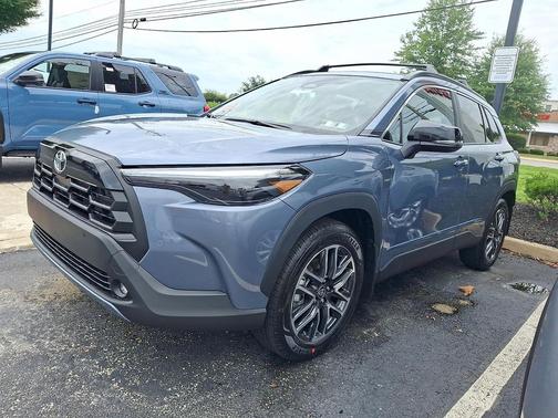 Celestite 2026 Toyota Corolla Cross XLE