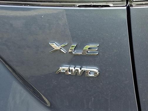 Celestite 2026 Toyota Corolla Cross XLE