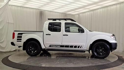 2019 Nissan Frontier SL