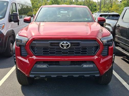 2025 Toyota Tacoma TRD Off Road