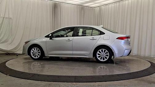 Classic Silver Metallic 2022 Toyota Corolla LE