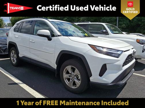 2022 Toyota RAV4 XLE