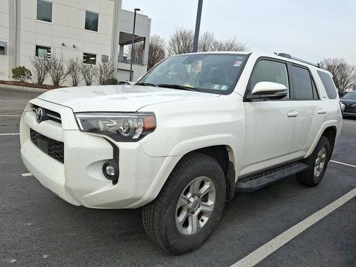 2023 Toyota 4Runner SR5 Premium