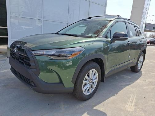 Cypress 2026 Toyota Corolla Cross LE