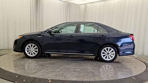 2014 Toyota Camry Hybrid XLE
