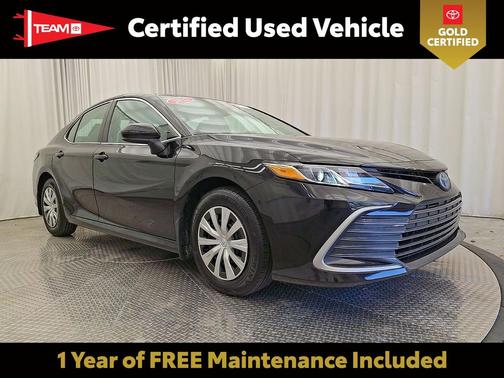 Midnight Black Metallic 2022 Toyota Camry LE