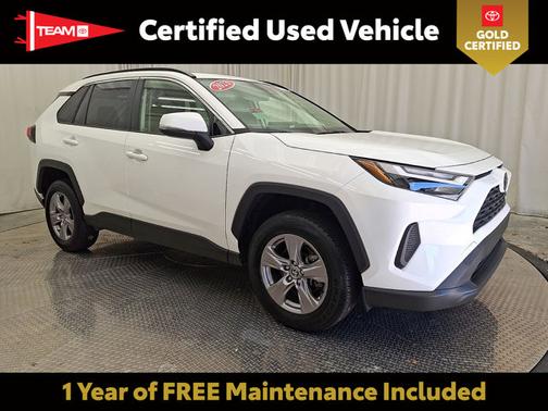 2023 Toyota RAV4 XLE