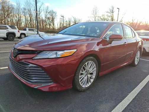 2018 Toyota Camry XLE