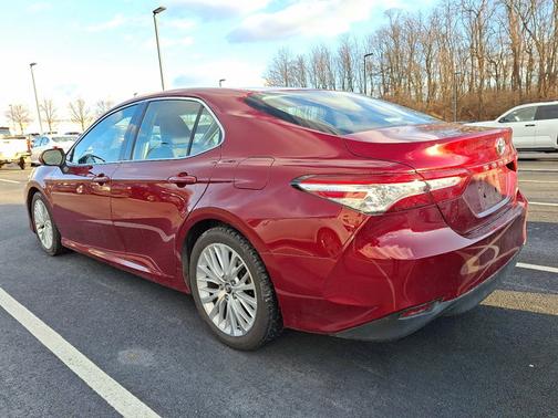 2018 Toyota Camry XLE