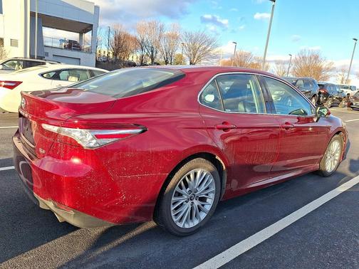 2018 Toyota Camry XLE