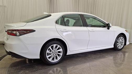 Ice Cap 2023 Toyota Camry LE