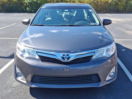 2012 Toyota Camry Hybrid XLE