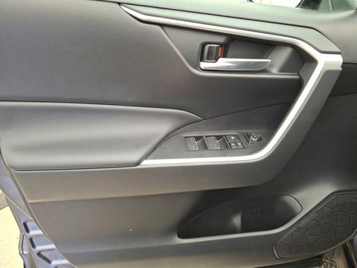 Magnetic Gray Metallic 2025 Toyota RAV4 XLE