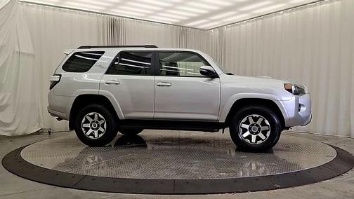 2024 Toyota 4Runner TRD Off Road