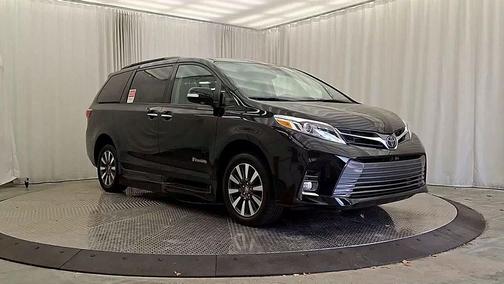 2019 Toyota Sienna Limited Premium