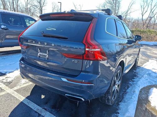 2021 Volvo XC60 T5 Inscription