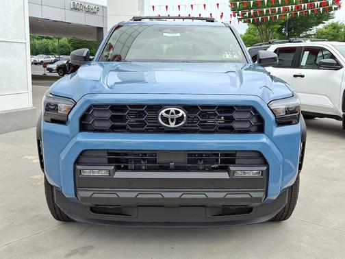 2025 Toyota 4Runner TRD Off Road