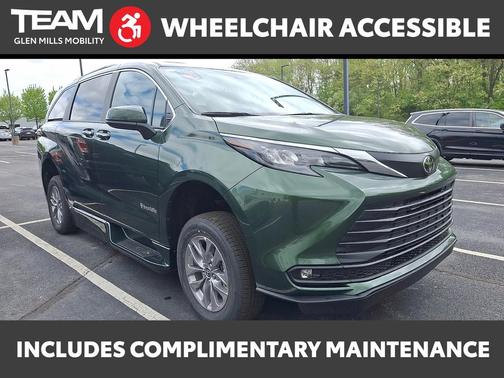 Cypress 2026 Toyota Sienna XLE
