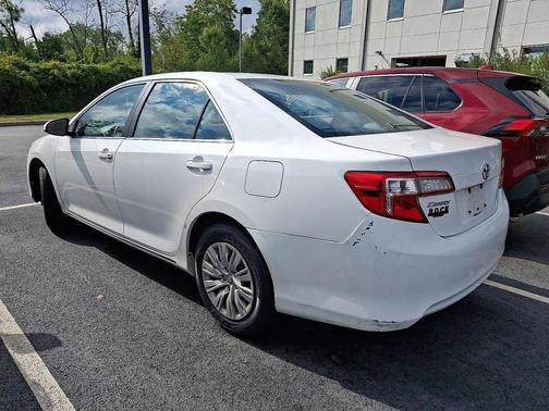 2013 Toyota Camry LE