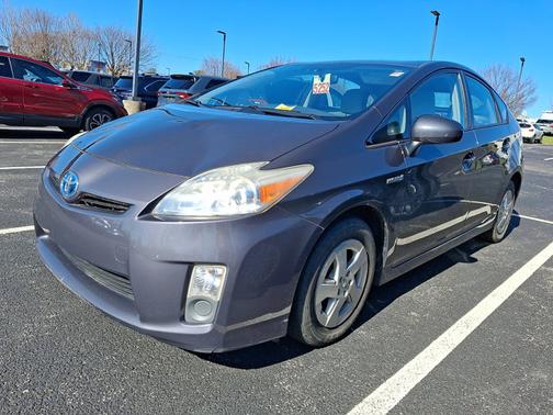 2010 Toyota Prius III
