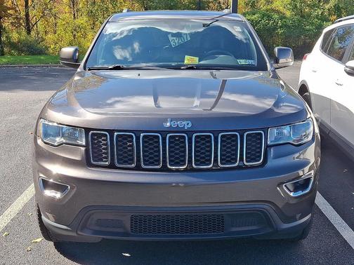 2019 Jeep Grand Cherokee Laredo