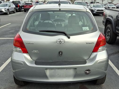 2010 Toyota Yaris Base