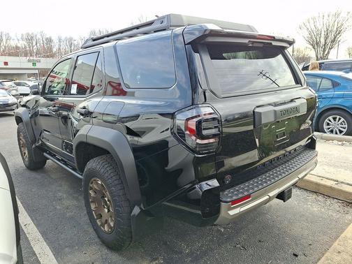 2026 Toyota 4Runner Hybrid Trailhunter