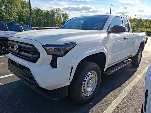 2025 Toyota Tacoma SR