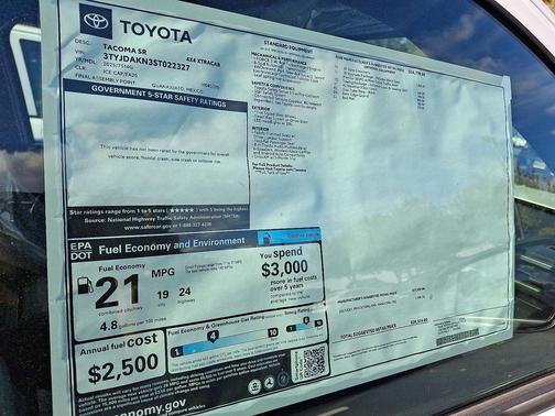 2025 Toyota Tacoma SR