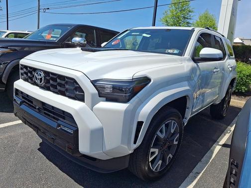 Wind Chill Pearl 2026 Toyota 4Runner TRD Sport