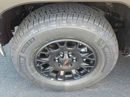 2025 Toyota 4Runner TRD Off Road Premium