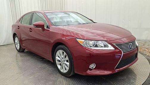 2014 Lexus ES 300h Base