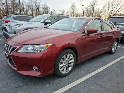 2014 Lexus ES 300h Base