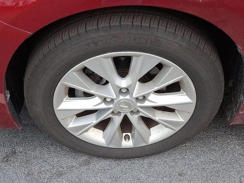 2014 Lexus ES 300h Base