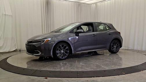 2025 Toyota Corolla Hatchback XSE