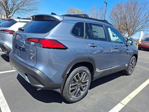 Celestite 2026 Toyota Corolla Cross XLE