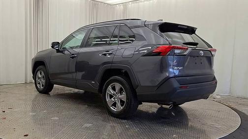 2023 Toyota RAV4 Hybrid XLE