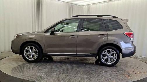 2017 Subaru Forester 2.5i Touring