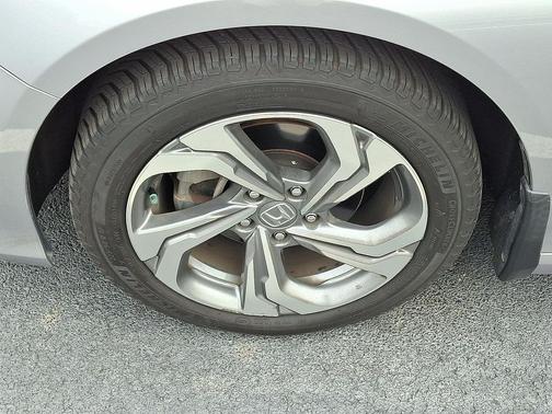 2020 Honda Accord EX-L 1.5T