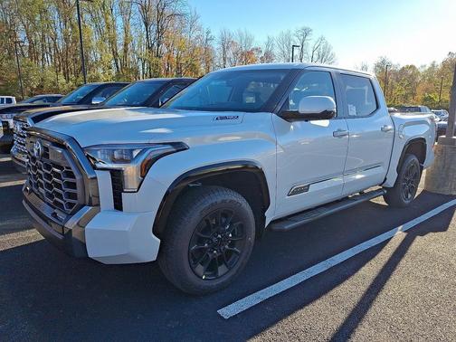 2026 Toyota Tundra Hybrid Platinum