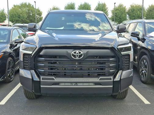 2025 Toyota Tundra SR