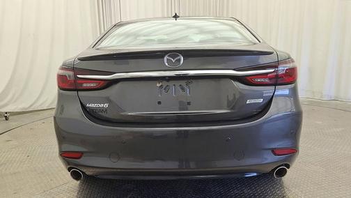 Machine Gray Metallic 2018 Mazda Mazda6 Signature