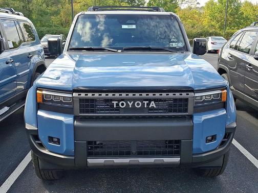 2025 Toyota Land Cruiser Base